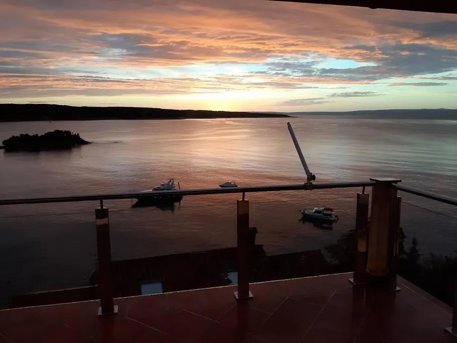 Snjezana 9 Apartment Supetarska Draga Croatia