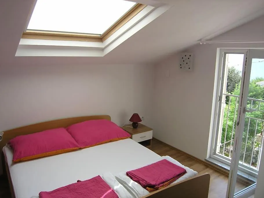 Snjezana 9 Apartment Supetarska Draga 0*,  Croatia